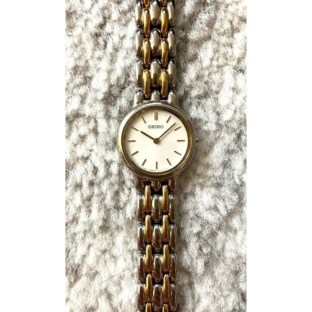 Seiko vintage v700